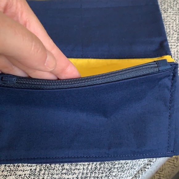 Michigan Cloth Wallet - Picture 5 of 5